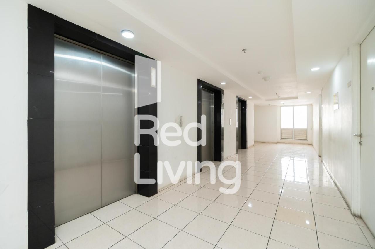 Redliving Apartemen Bassura City - Vina Tan Tower Flamboyan Jacarta Exterior foto